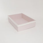 BOX257　ウッド角ペイントピンク&レース付き　300×215×70Ｈ　¥1,200　＊オリジナルです＊