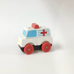 車116　積み木　救急車　55×120×95H 　￥700