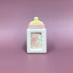 フォトスタンド114　哺乳ビン　ピンクキャップ　85×155　￥500