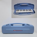 ピアニカ101　水色　BMH-32 　ケース付き　473W   ￥１,400