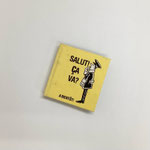 アルバム127　黄色　　85×85  ￥300　　＊汚れあります＊
