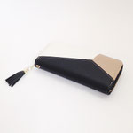 財布118　長財布　黒3切替タッセル&ストラップ付　￥1,200