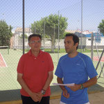 Antonio Arques (patrocinador torneo) Carlos Martínez (presidente del club)