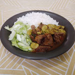 Estofado de carne con habas