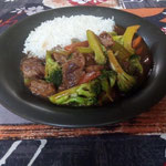 Carne salteada con Verduras