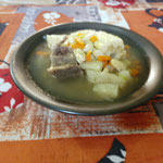 Caldo de Costilla con habas