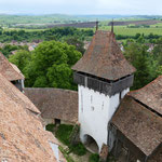 Der Aufstieg auf den Turm ist abenteuerlich, wird jedoch mit schönen Ausblicken belohnt