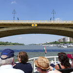 Die Margareten-Brücke erinnert an Paris - hat sie doch das Büro von Gustav Eiffel erbaut