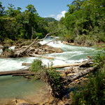 Rio Paxilhá - der Zufluss des "Aqua Azul" Wasserfalls