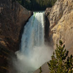 Der "Lower Falls" mit 94 m Fallhöhe