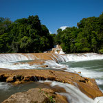 Und die nächsten Bilder zeigen den wundervollen Wasserfall