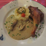 ...mit einem super leckeren "Coq au vin" Hauptgericht...