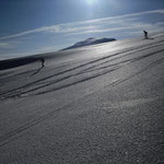 und weiter ging es…..zuerst bei auffirnendem Schnee….jipiiii