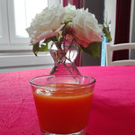 JUS CAROTTE/ORANGE/POMME/GINGEMBRE/CURCUMA