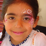 Kinderschminken von den Facepainters beim Sommerfest des Elternvereins krebskranker Kinder