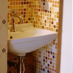 petit coin toilettes /lave mains au rez-de-chaussée du Duplex