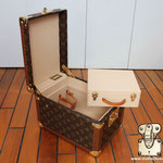 1978 - Vanity boite à facon Louis Vuitton M21828 