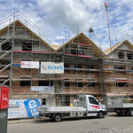 12.06.2024 Die Struktur des Reihenhauses ist gut erkennbar
