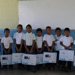 canaima va a la escuela Alumnos 1-2 Grado. Municipio Gran sabana .venezuela