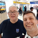 Alex Jenkins von Celtic Music Radio und JO-SOLO Glasgow Airport 2023