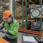 Palettenregale Montage Steher Balken reparieren einrichten justieren
