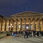 ...ins British Museum gebracht worden war von der Osterinsel.