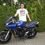 20.05.2014: Fabian Schmitz aus Steinen mit seiner YAMAHA FZ6 Fazer