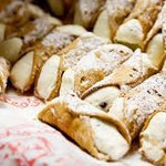 Adrano, gastronomia, piatti tipici, cannoli, paste di mandorla, torroncini