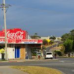 Typische Straßenansicht in der Wohngegend "White Gum Valley" in Fremantle