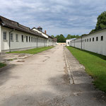 Der Bunkerhof...Jedem, der hier reingehen musste, standen unmenschliche Misshandlungen und am Ende oft auch der Tod bevor