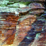 Eisenoxide färben die Steine
