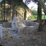 Pose avec joints, chapelle Lansalaun - Paule