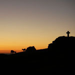 Sunrise on top of Peña de Francia, Ibex included again.