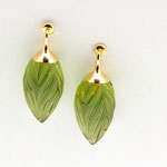 boucles d'oreilles or jaune et gouttes ambre vert