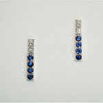 boucles d'oreilles or blanc , saphirs et diamants