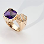 bague or rouge, améthyste suifée et pavage diamants
