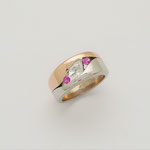 bague or rouge/or blanc diamant poire et saphirs roses