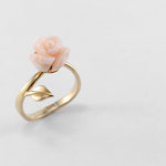 bague or rouge  fleur corail "peau d'ange"