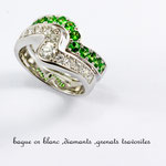 bague or blanc , tsavorites et diamants