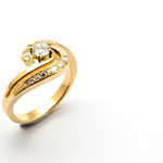 bague or jaune diamants