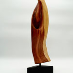 Skuptur aus Kirschholz 35cm 2026