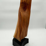 Skuptur aus Kirschholz 35cm 2026