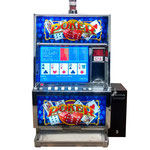 Bally V5500 with sidemounted billvalidator