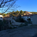 Les dernières maisons avant le vallon Dol