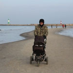 ...den Strand entlang...