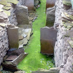 Midhowe Chambered Cairn, gekamerde graftombe uit het Neolithicum
