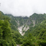 一ノ倉沢全景