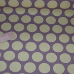 dto. Baumwolle AU Maison - Design: Super dots - Farbe: lavender mit gelben Punkten 
