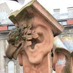 Sculptures géantes de Helmut Lutz. 