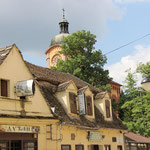 Les rues charmantes de cette petite ville